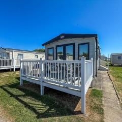 Stylish 6 Berth Caravan At California Cliffs With Decking In Scratby Ref 50056K