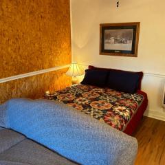 Cozy Country Cottage