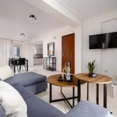 Modern 2 bedroom sea view flat in Vari!