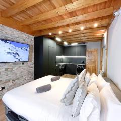 Rustic Retreat in Incles Valley Free Parking Mountain Views l by BonesVacances