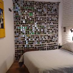 Bottle Wall Room on Pedestrian Street Great Location en Ciudad Vieja