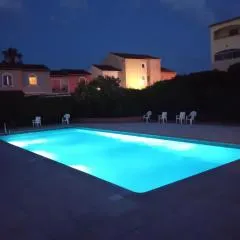 Appartement T2 à la Croix Valmer piscine et tennis