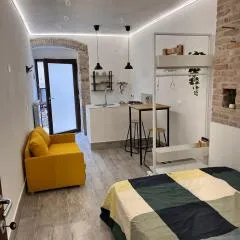 Free Parking - La Corte House 1