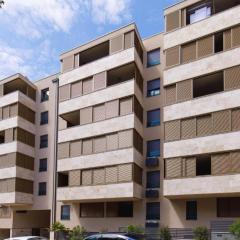 Apartments with parking space Split - 24662