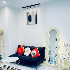 Căn hộ couple tầng 37 khu BS8 Vinhomes Grand Park