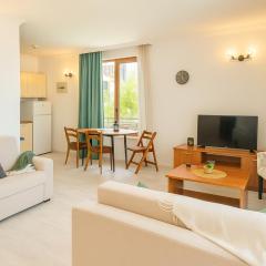 Sea Sirena with a Mountain View