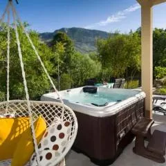 Apartmant by the river with jacuzzi