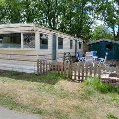 Chalet 14 met airco familiecamping de Tien Heugten Schoonloo Drenthe
