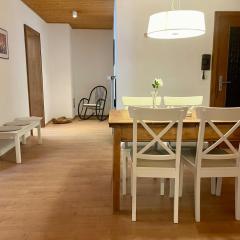 Wohnung im Landhaus - mit Terasse & Bachlauf