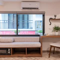 HanoianHearths- NH1 - Cool View- Projector- Center