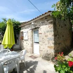 Soleil Levant, petite maison de caractère à prix bas