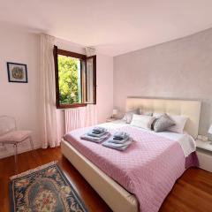 Ca' Sunshine Your Home in San Marcuola Venice