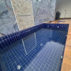 Moderno 3 quartos piscina e sinuca luxo