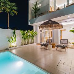 Villa Balinay - 2 Bedrooms Walkable to Canggu Beaches