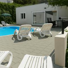 Klarisa Urban Oasis Apartments