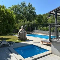Villa Ana