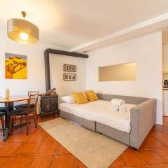 Charming Classic-Rustic Retreat in Historic Lisbon