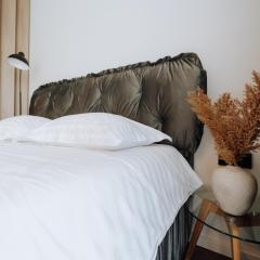 Central Rîșcanu 1BR Easy Access to Bus & Stores