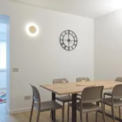 TRIPLETS Apartments