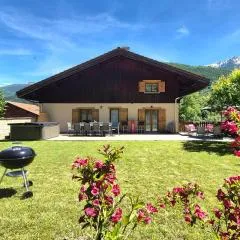 Chalet avec Jacuzzi, billard, jardin clos, proche Paradiski