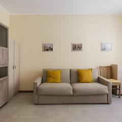 I-Host Apartment - Della Torre 32