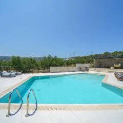 Lefkothea Villas with Large Pool, BBQ & Playground