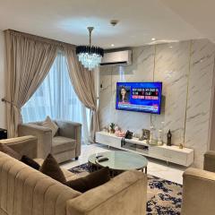 Luxury two bedroom apartment with gym and WIFI in VI