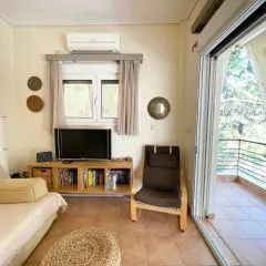Saronida Beach Nest Apartment