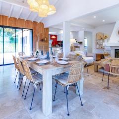 Luxury 6BR Villa with Heated Pool, Playground, Garden