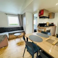 Les Charmettes Mobilhome 2 ch Climatisé - Terrasse fermée - Locsweethome