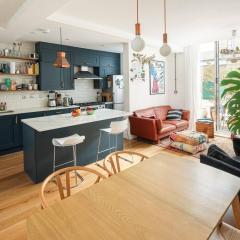 Stylish 3BD Home - Great Location