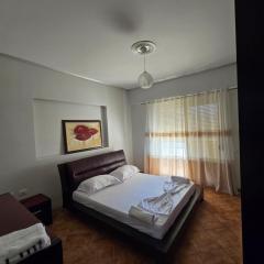 Central Apartment By Vlora Office