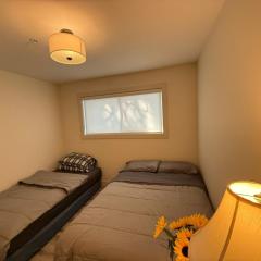 Cozy Room By Downtown Vancouver