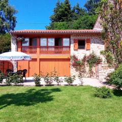 Gîte cosy 1 ch. avec jardin, animaux admis, rando et patrimoine aux Monts du Forez - FR-1-496-45