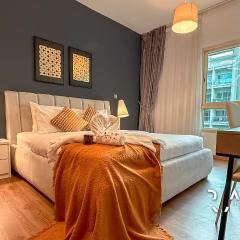 Rare Holiday Homes - Near Metro Station - Greens - Al Arta - R215