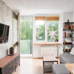 Afrykańska Urban Chic Apartment by BookingHost