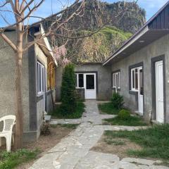 Dzorap Guest House