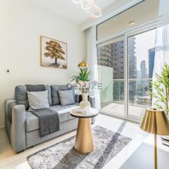Furnished 1BR Near Burj Khalifa, Dubai Canal & Metro Station, Vera Tower, Business Bay by Deluxe Holiday Homes