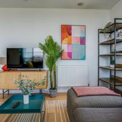 Athera - Walthamstow Central Sub-Penthouse 2 bedroom, 2 bathroom Incredible views!