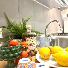 Due passi dal castello a mare