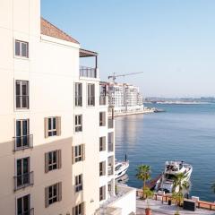 Luxury Escapes - Breathtaking 1BR with Sea View Port Lamer