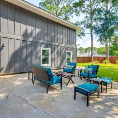 3 Mi to Navarre Beach Home with Furnished Patio