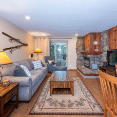 Beaver Village 1712 - Nicely Updated, 2 Queens Plus 2 Twins, Pool, Hot Tubs, Sauna