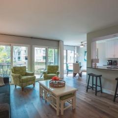 Updated Sea Pines Suite - Walk to Harbour Town & Pool
