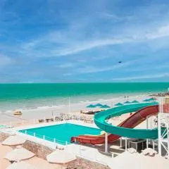 BM Beach Hotel