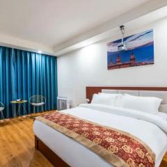 Feng Hui Snow Mountain Resort Hotel Deqin Feilai Temple Branch