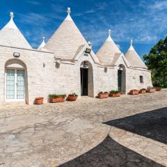 Trullo del Melograno by BarbarHouse