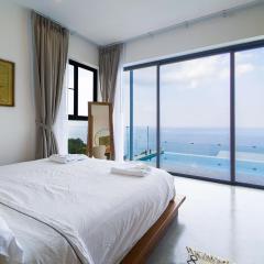 Luxurious 3BR Villa with Infinity Pool Sea View
