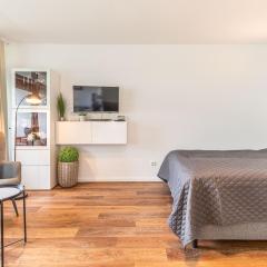 Kaiserallee, Fewo 182