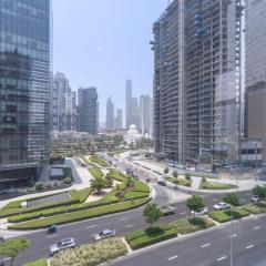 Vibrant 1 Bedroom unit in Business Bay Sleeps 2